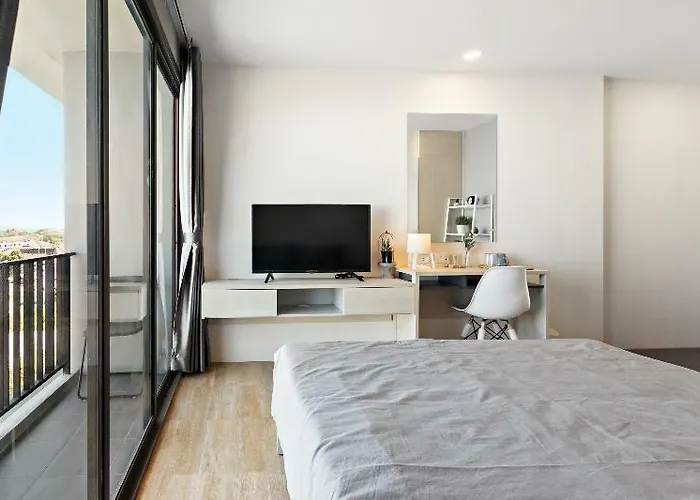 Nidhra Bangkok