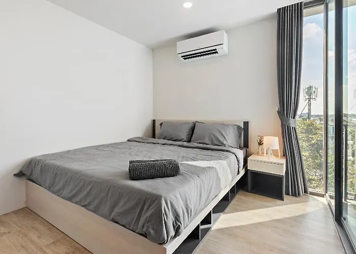 Nidhra Bangkok